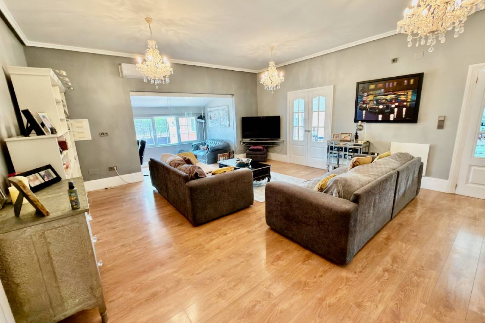 Herverkoop - Vrijstaande woning / Villa -
Almoradí - Heredades