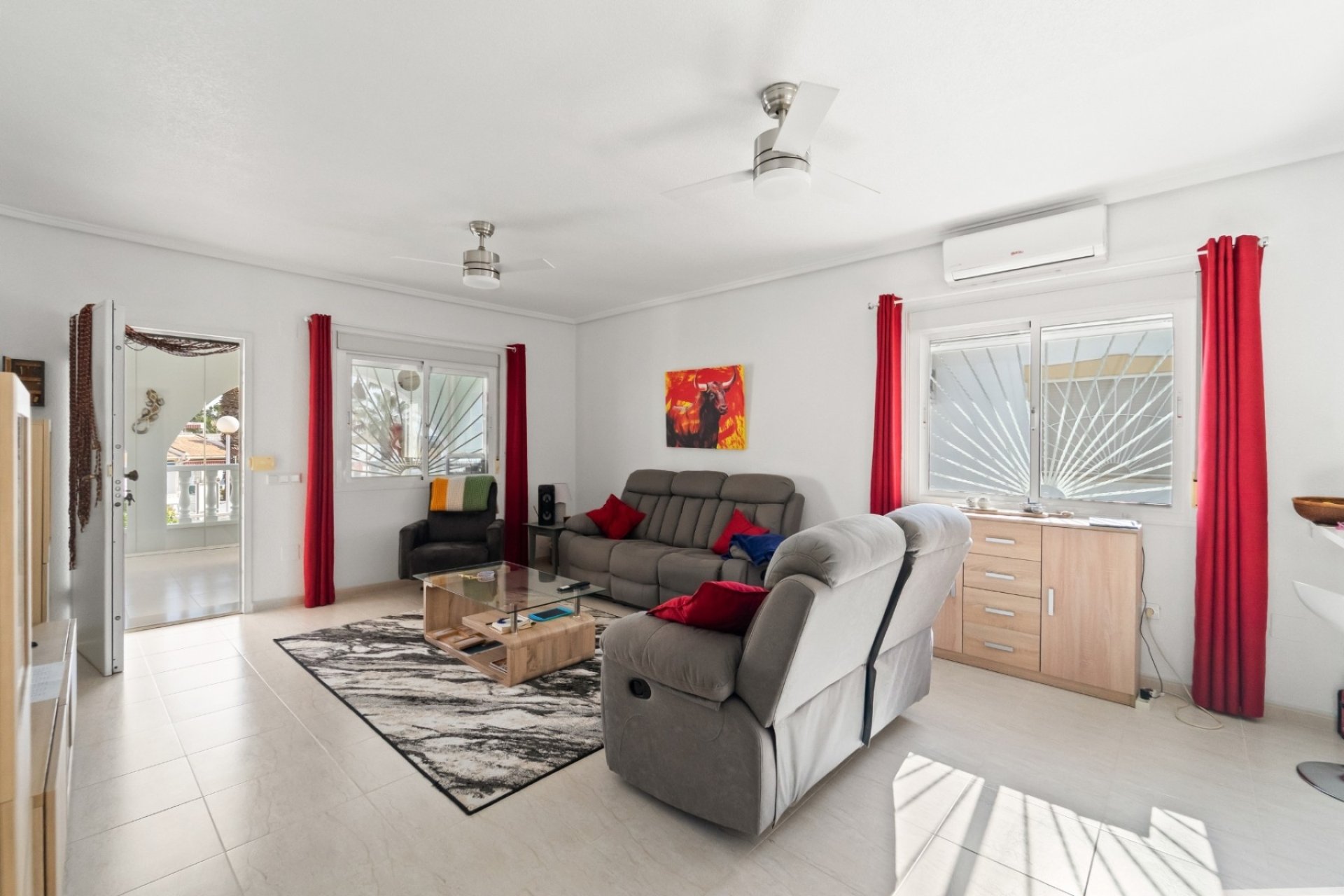 Herverkoop - Vrijstaande woning / Villa -
Benijofar - Monte Azul