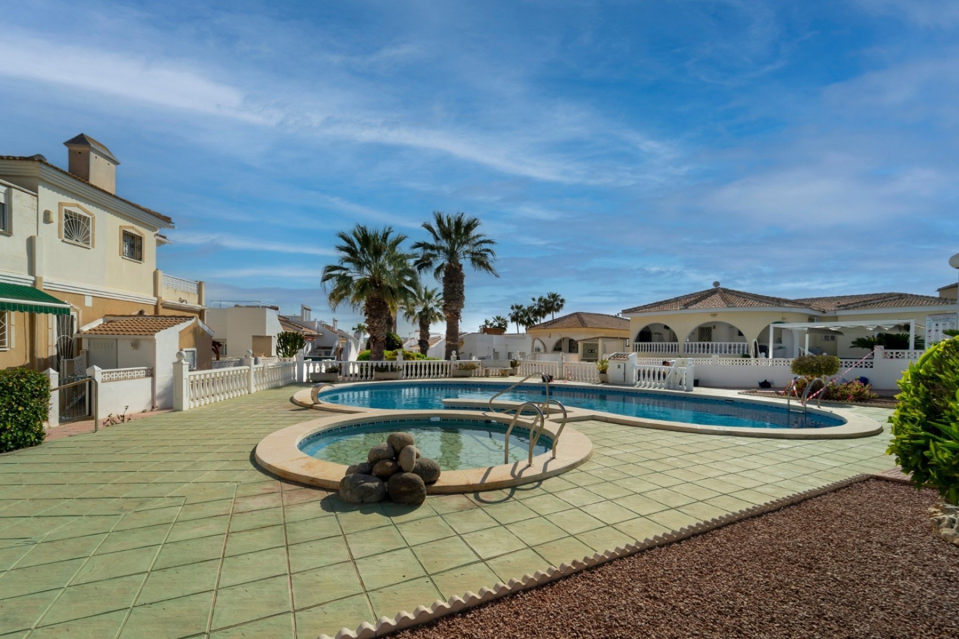 Herverkoop - Vrijstaande woning / Villa -
Benijofar - Monte Azul