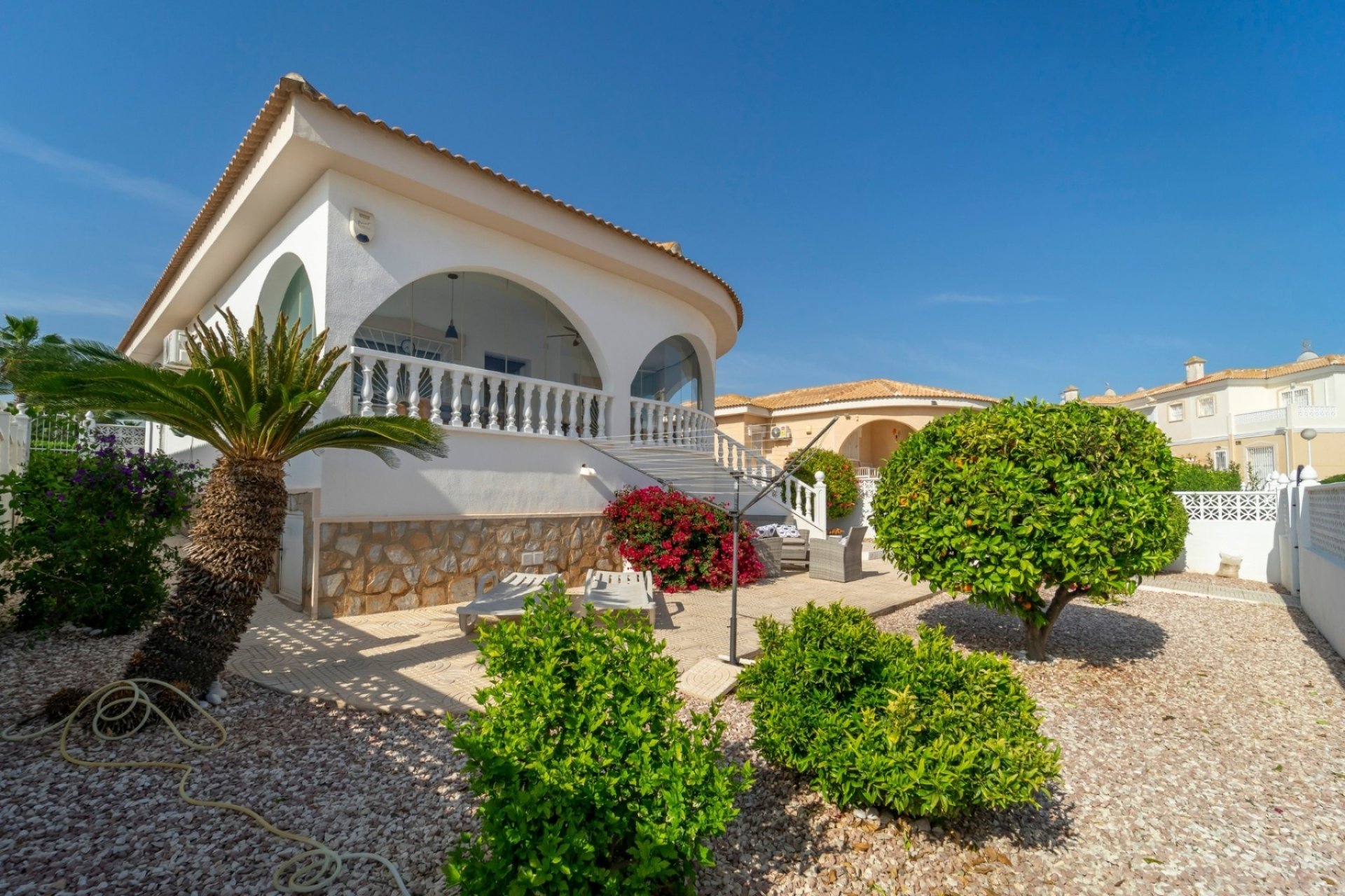 Herverkoop - Vrijstaande woning / Villa -
Benijofar - Monte Azul