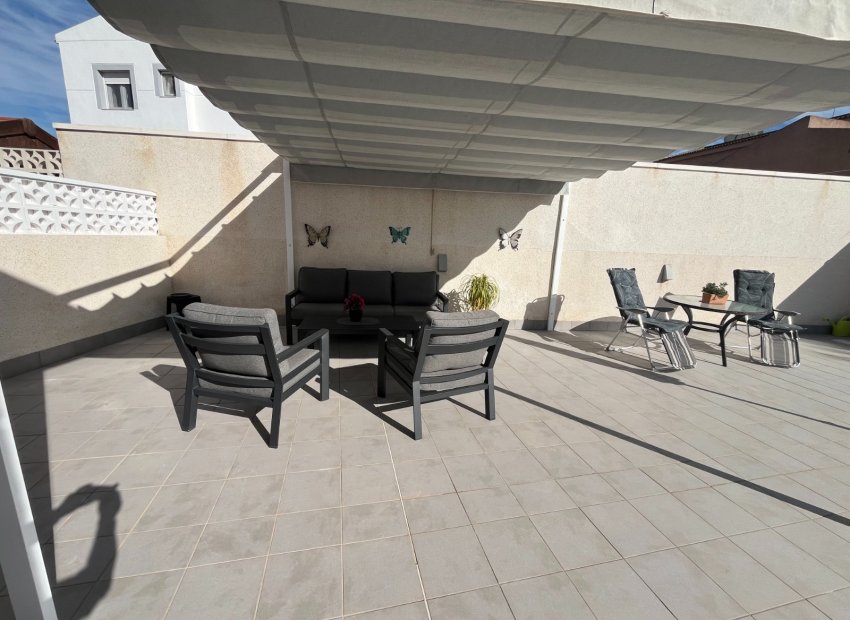 Herverkoop - Vrijstaande woning / Villa -
Benijofar - Monte Azul