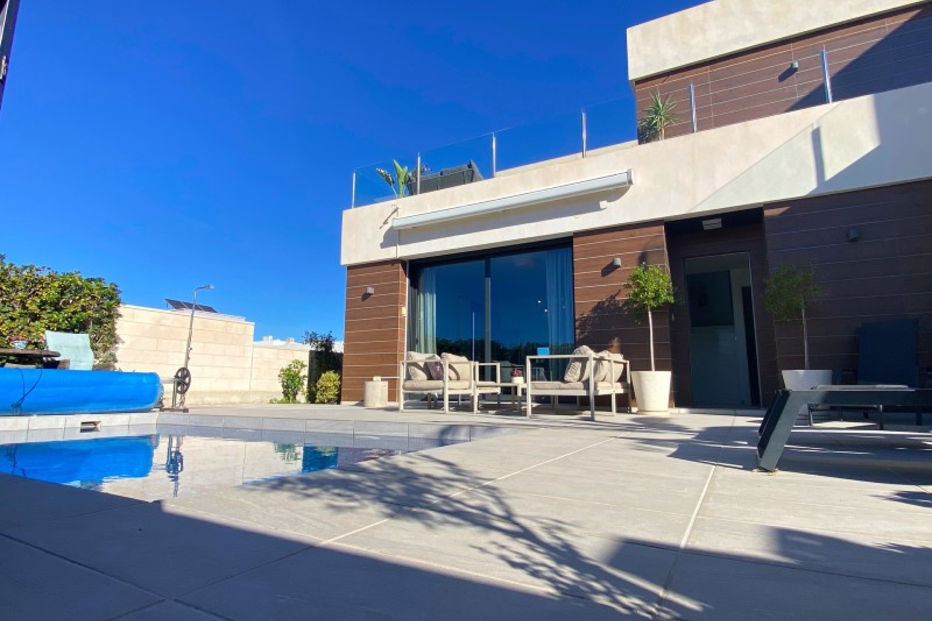 Herverkoop - Vrijstaande woning / Villa -
Benijofar