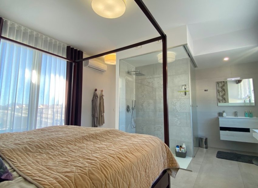 Herverkoop - Vrijstaande woning / Villa -
Benijofar