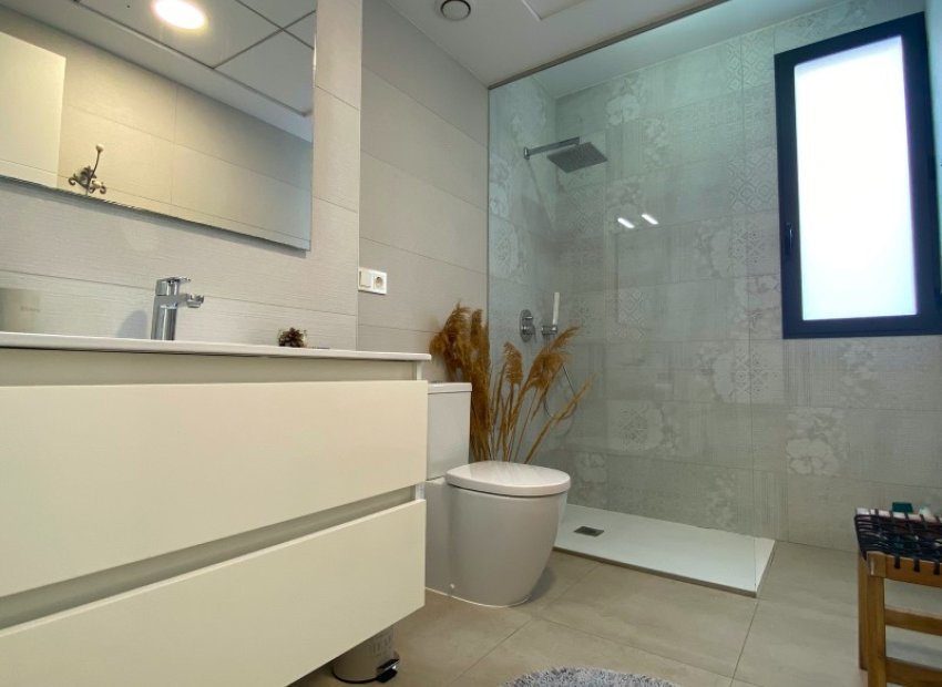 Herverkoop - Vrijstaande woning / Villa -
Benijofar