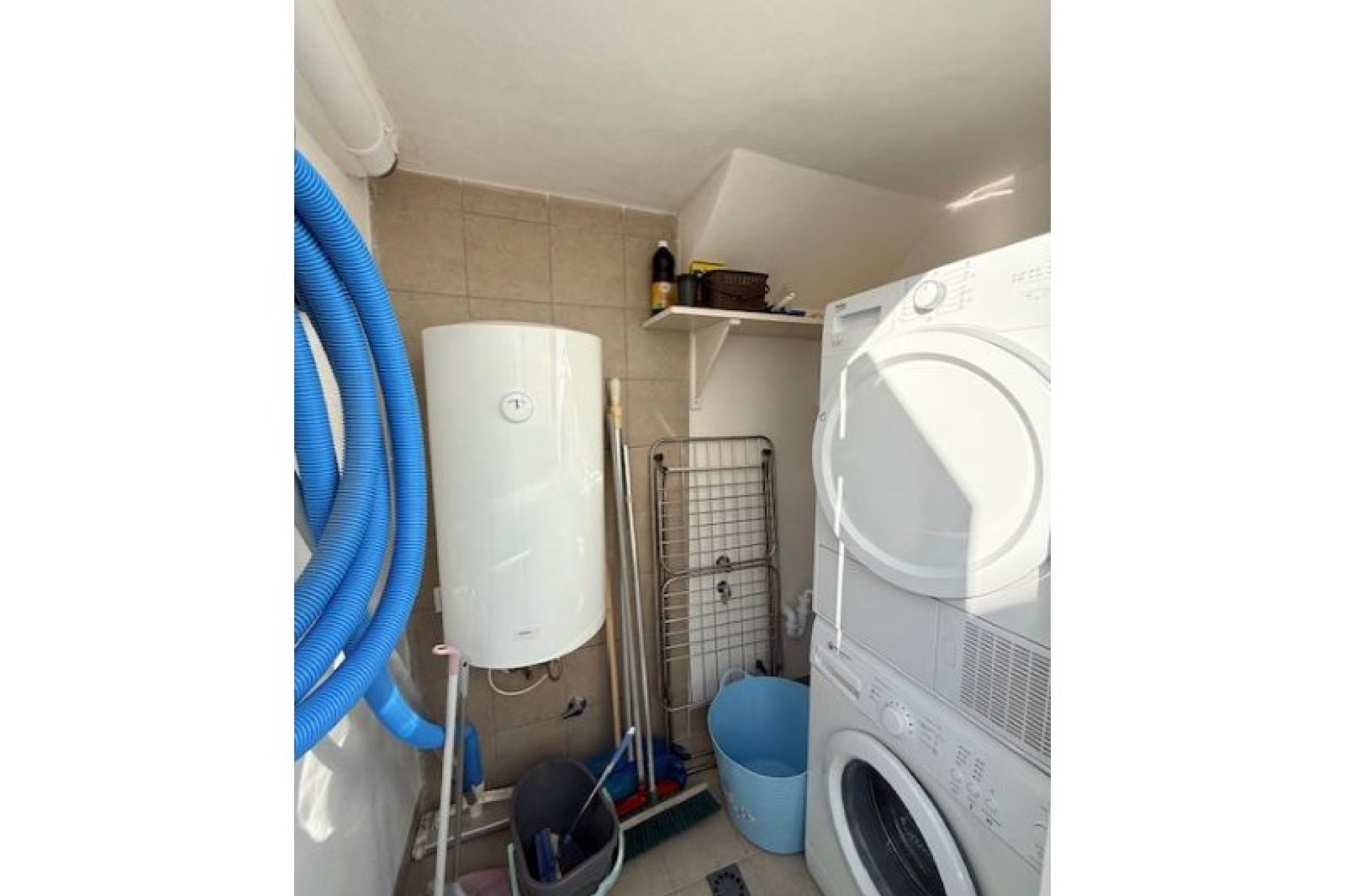 Herverkoop - Vrijstaande woning / Villa -
Benijofar