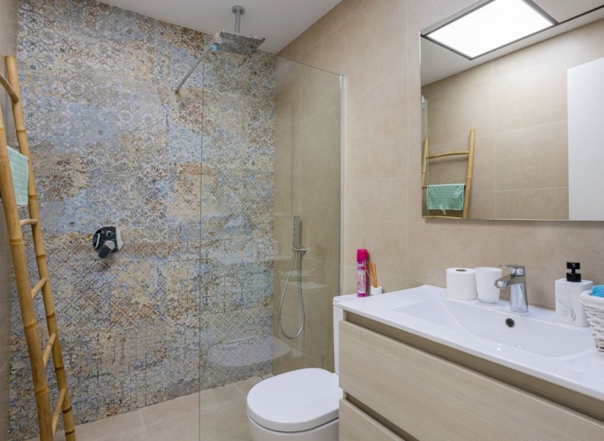 Herverkoop - Vrijstaande woning / Villa -
Benijofar