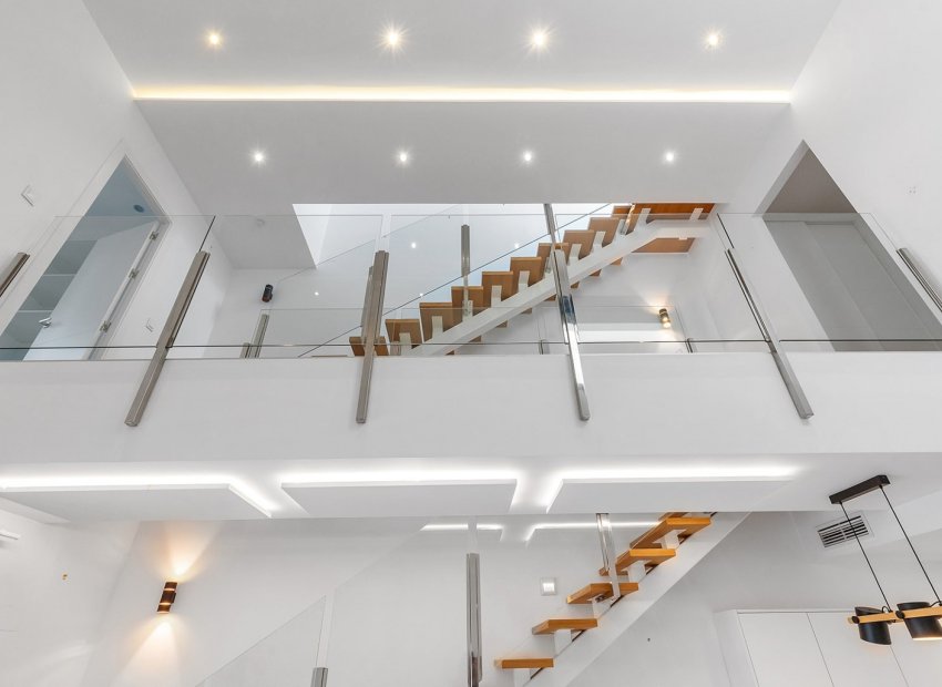 Herverkoop - Vrijstaande woning / Villa -
Benijofar