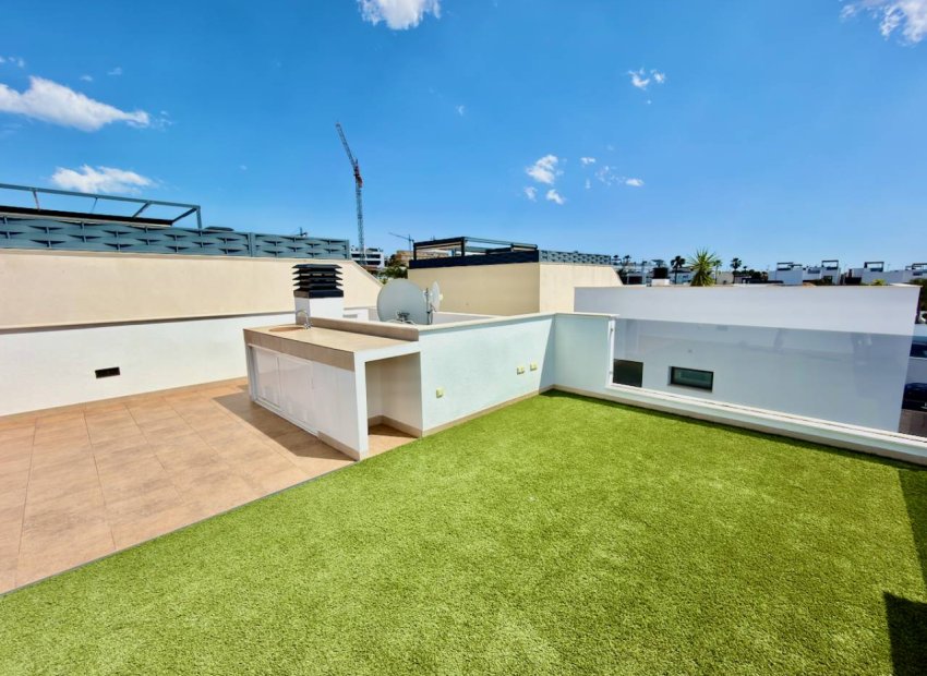 Herverkoop - Vrijstaande woning / Villa -
Benijofar