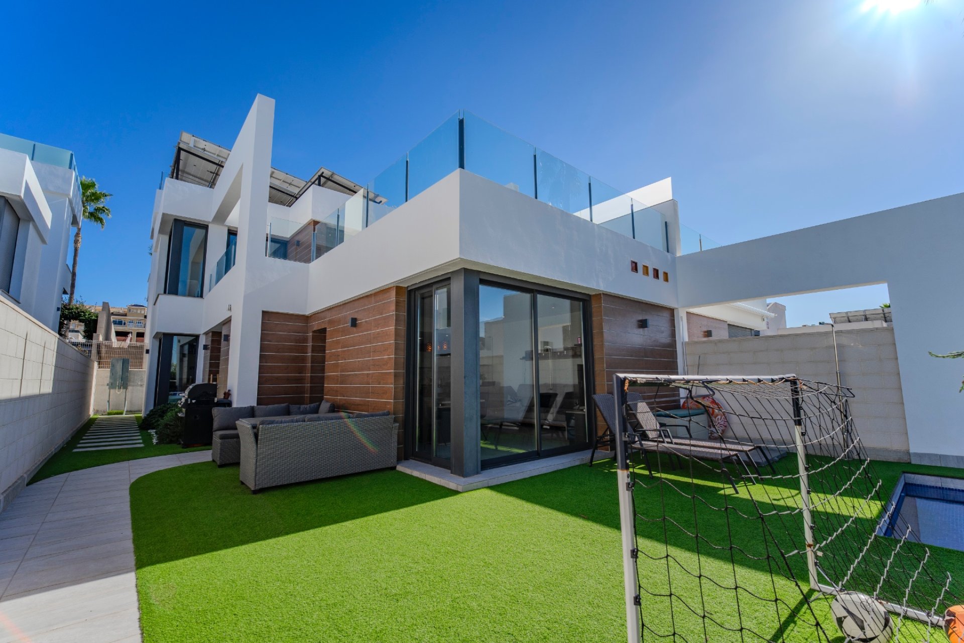 Herverkoop - Vrijstaande woning / Villa -
Benijofar