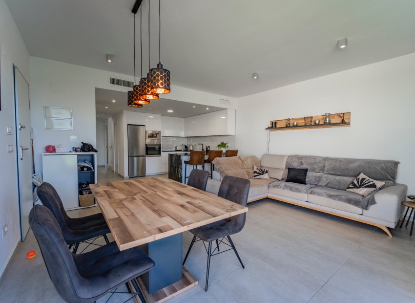 Herverkoop - Vrijstaande woning / Villa -
Benijofar