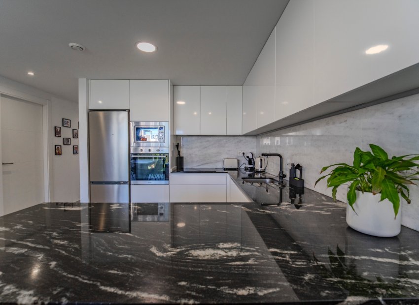 Herverkoop - Vrijstaande woning / Villa -
Benijofar