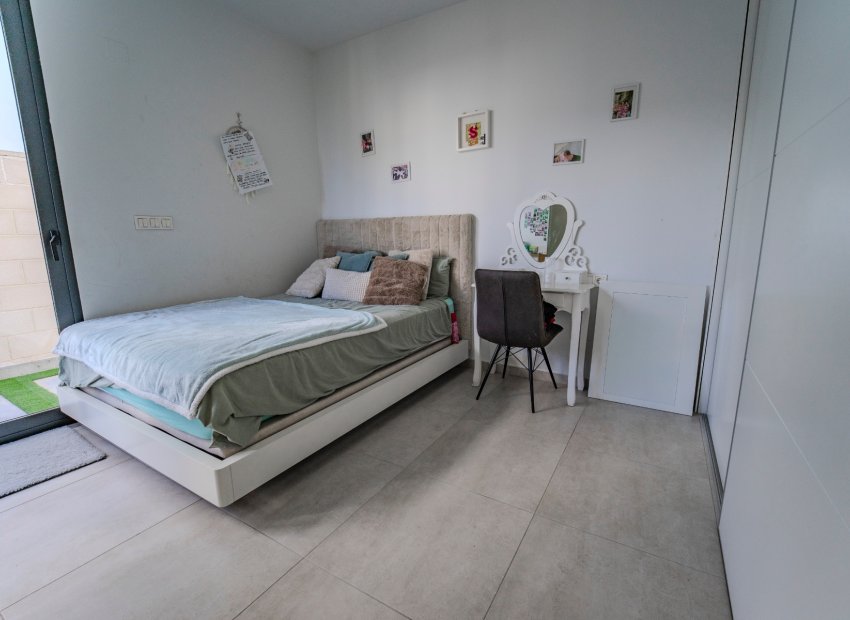 Herverkoop - Vrijstaande woning / Villa -
Benijofar
