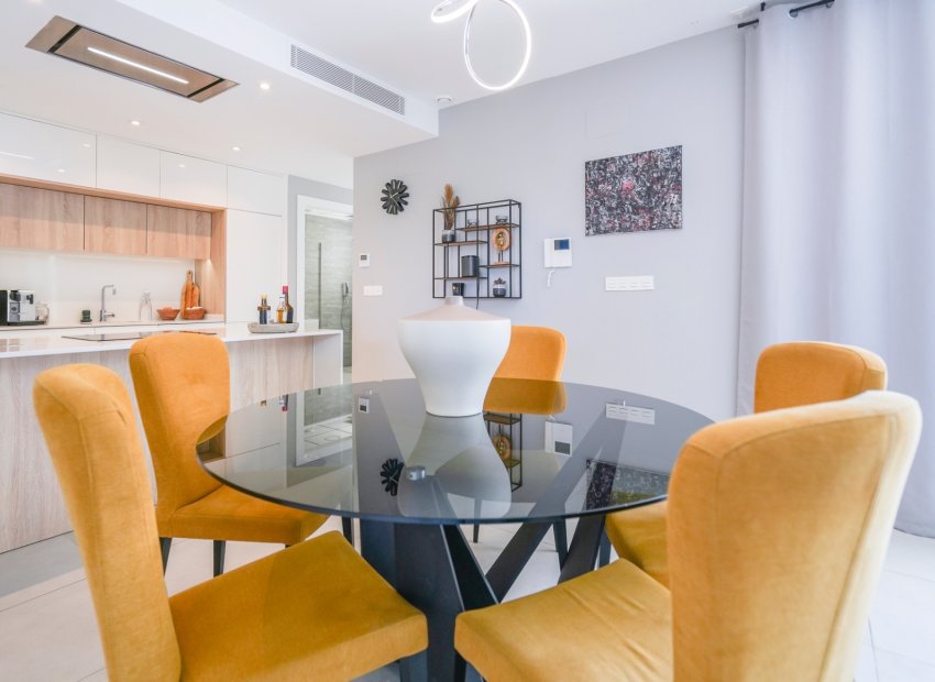 Herverkoop - Vrijstaande woning / Villa -
Benijofar