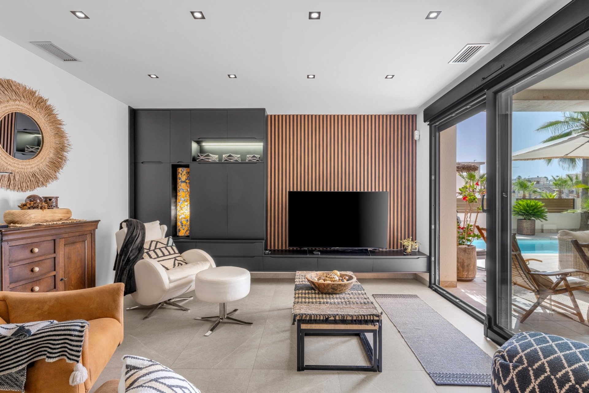 Herverkoop - Vrijstaande woning / Villa -
Benijofar