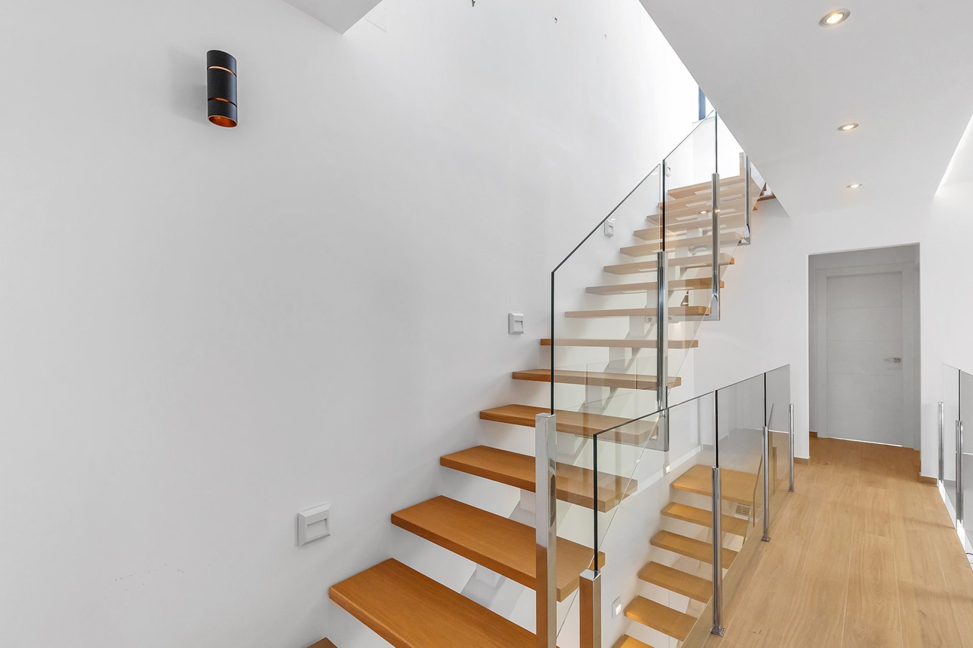 Herverkoop - Vrijstaande woning / Villa -
Benijofar