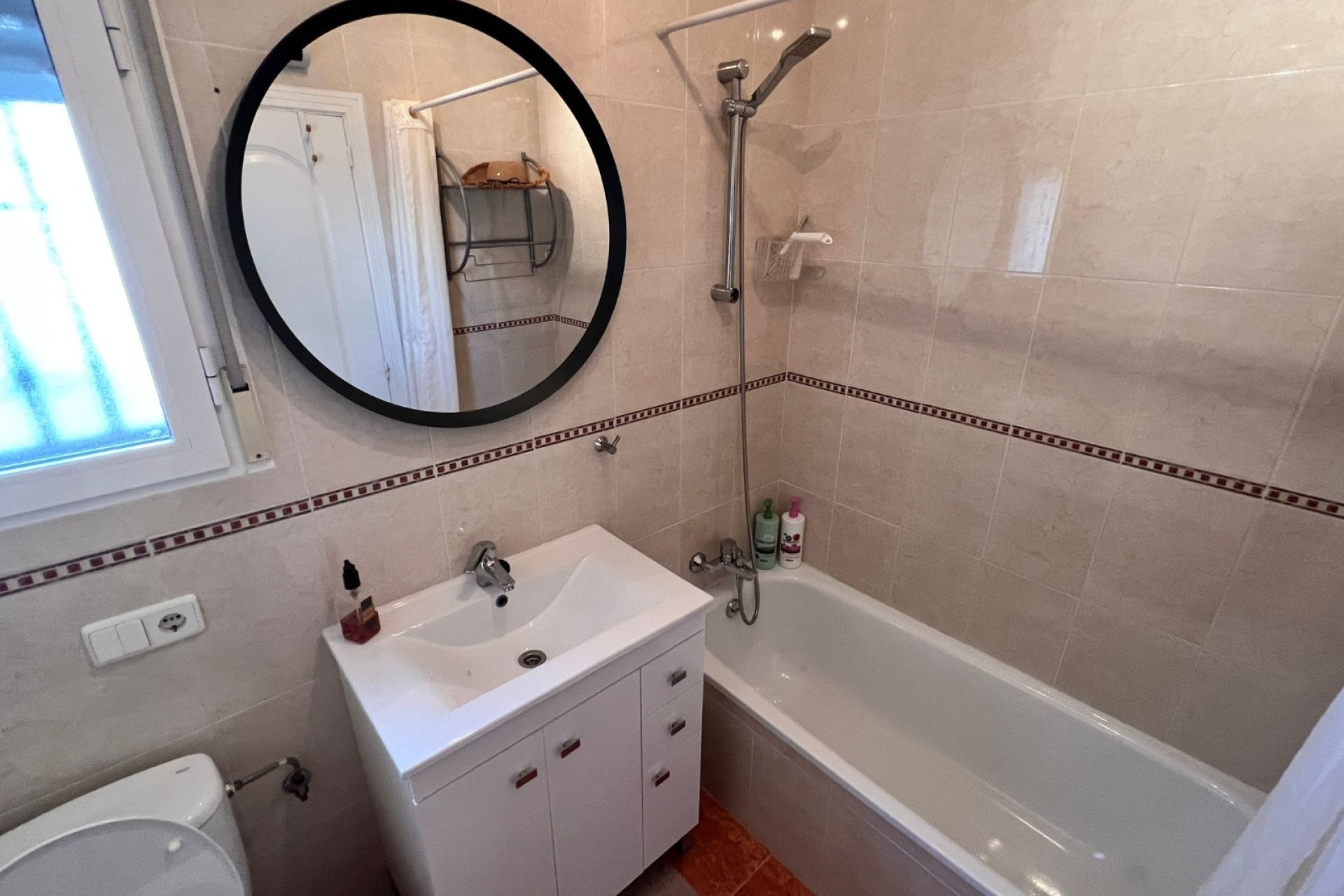 Herverkoop - Vrijstaande woning / Villa -
Benijofar
