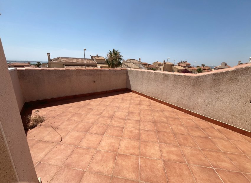 Herverkoop - Vrijstaande woning / Villa -
Ciudad Quesada - Rojales - Airstrip