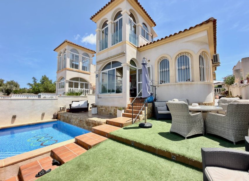 Herverkoop - Vrijstaande woning / Villa -
Ciudad Quesada - Rojales - Benimar