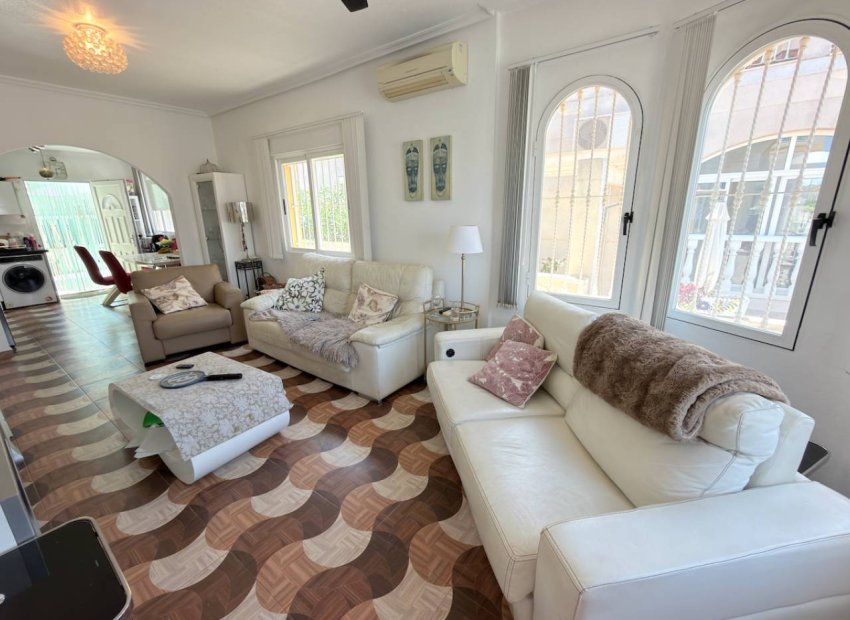 Herverkoop - Vrijstaande woning / Villa -
Ciudad Quesada - Rojales - Benimar