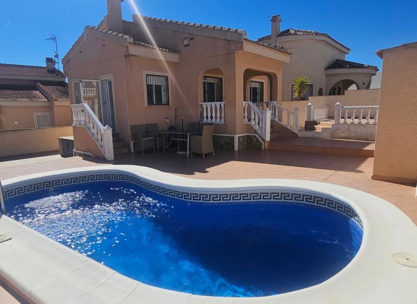 Herverkoop - Vrijstaande woning / Villa -
Ciudad Quesada - Rojales - Benimar