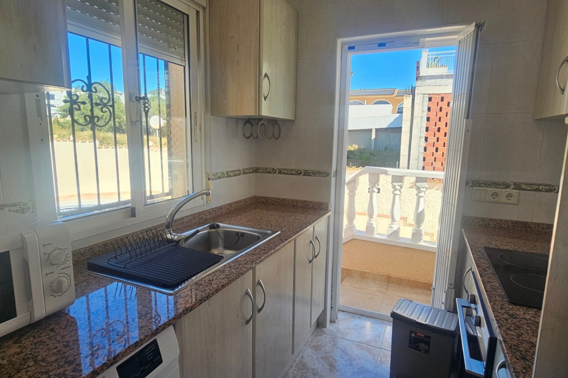 Herverkoop - Vrijstaande woning / Villa -
Ciudad Quesada - Rojales - Benimar