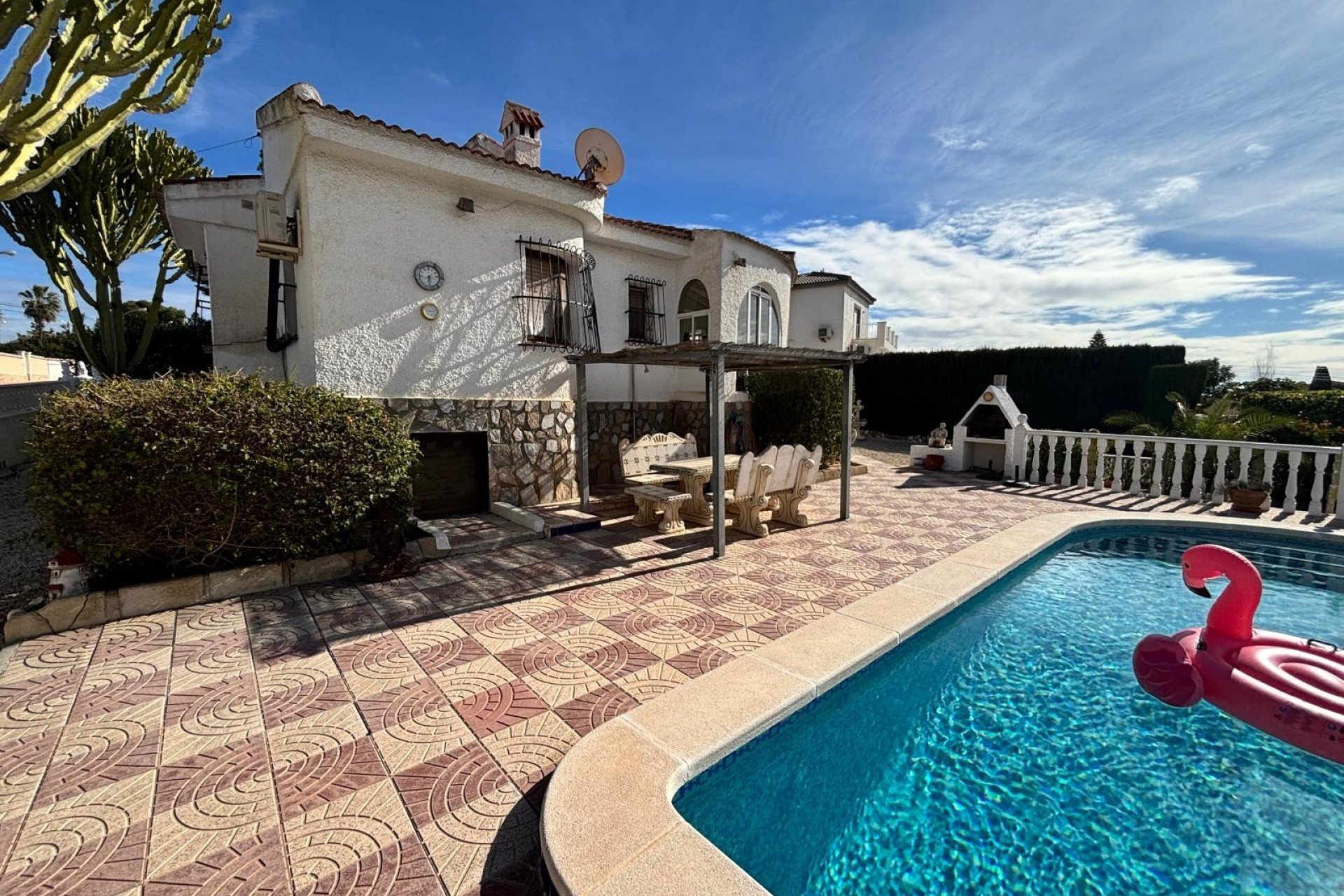 Herverkoop - Vrijstaande woning / Villa -
Ciudad Quesada - Rojales - CENTRO