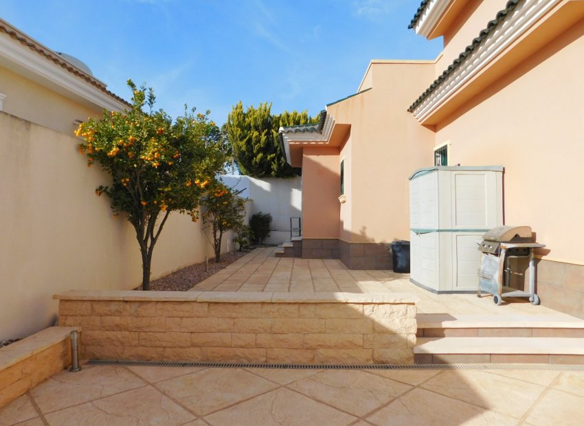 Herverkoop - Vrijstaande woning / Villa -
Ciudad Quesada - Rojales - Ciudad Quesada