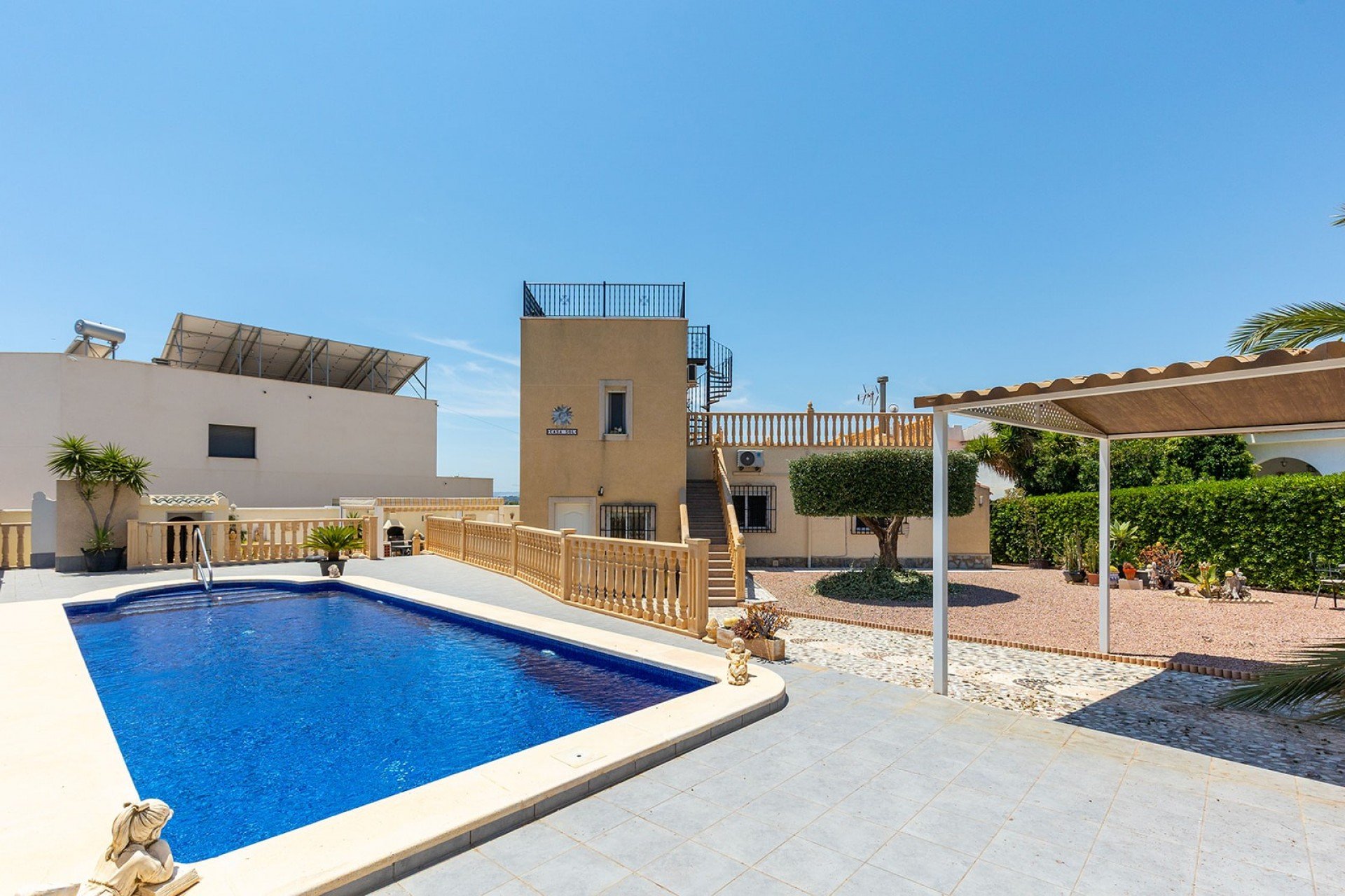 Herverkoop - Vrijstaande woning / Villa -
Ciudad Quesada - Rojales - Ciudad Quesada