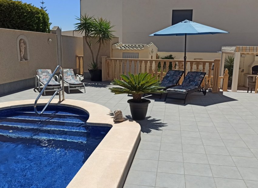 Herverkoop - Vrijstaande woning / Villa -
Ciudad Quesada - Rojales - Ciudad Quesada