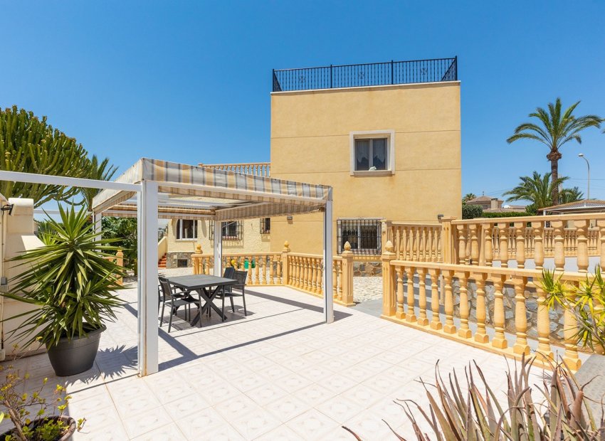 Herverkoop - Vrijstaande woning / Villa -
Ciudad Quesada - Rojales - Ciudad Quesada