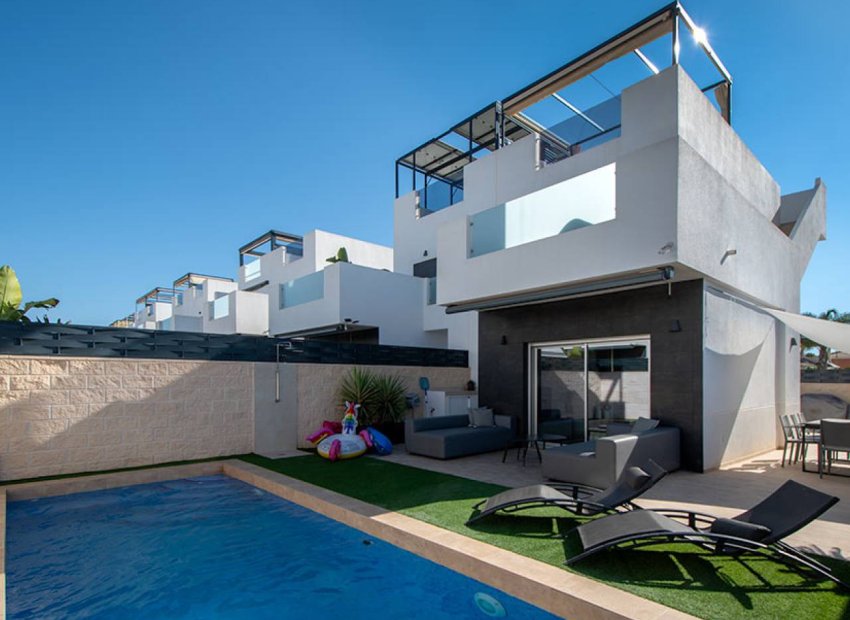 Herverkoop - Vrijstaande woning / Villa -
Ciudad Quesada - Rojales - Ciudad Quesada