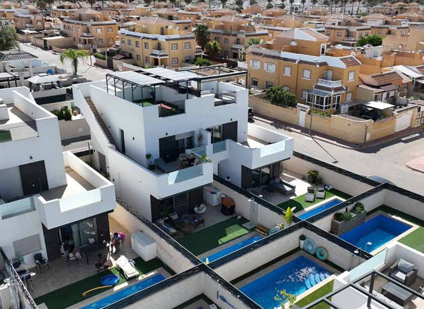 Herverkoop - Vrijstaande woning / Villa -
Ciudad Quesada - Rojales - Ciudad Quesada