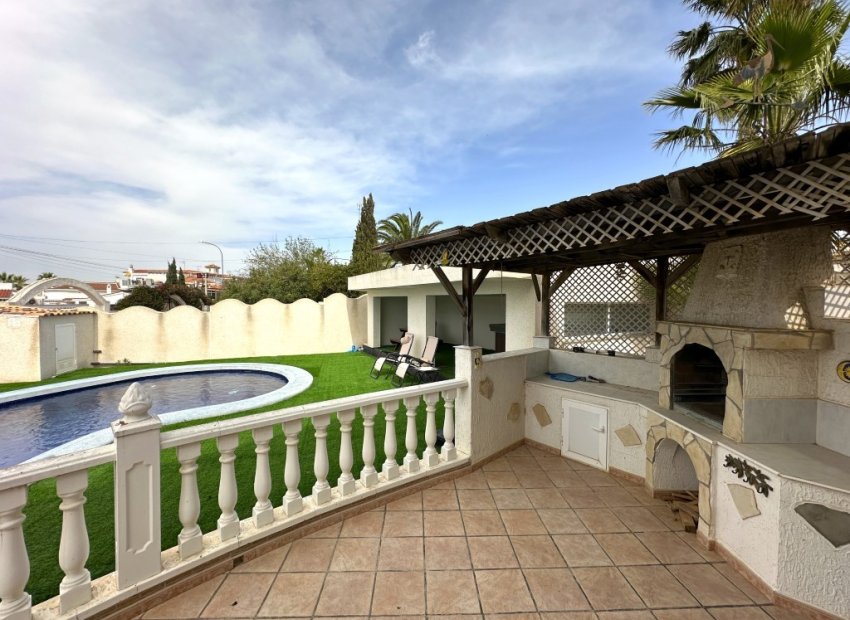 Herverkoop - Vrijstaande woning / Villa -
Ciudad Quesada - Rojales - Ciudad Quesada