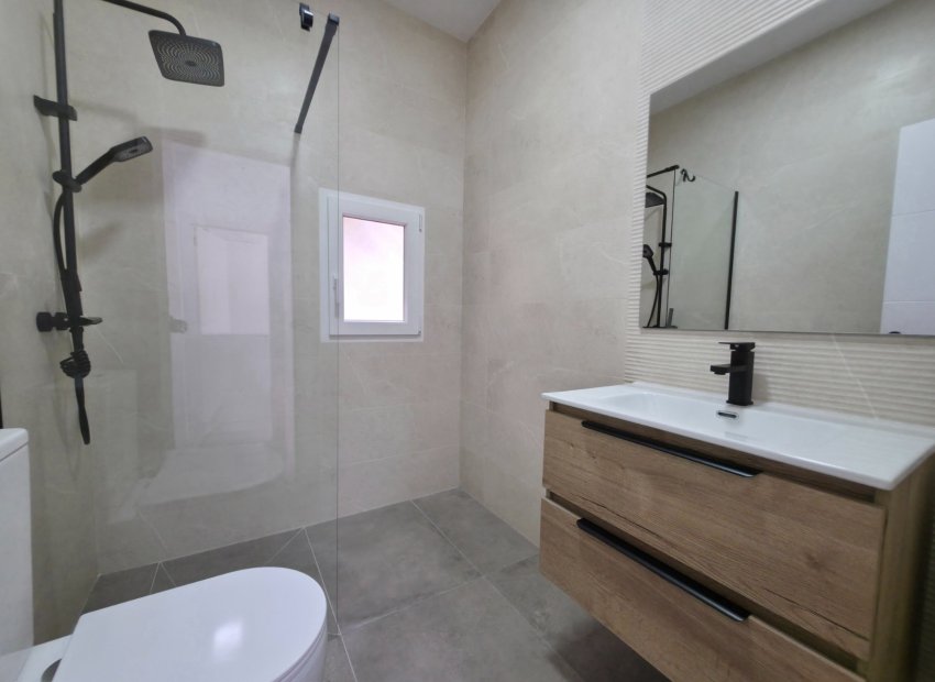 Herverkoop - Vrijstaande woning / Villa -
Ciudad Quesada - Rojales - Ciudad Quesada