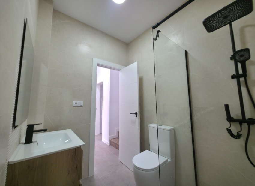 Herverkoop - Vrijstaande woning / Villa -
Ciudad Quesada - Rojales - Ciudad Quesada