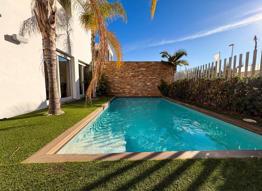 Herverkoop - Vrijstaande woning / Villa -
Ciudad Quesada - Rojales - Ciudad Quesada