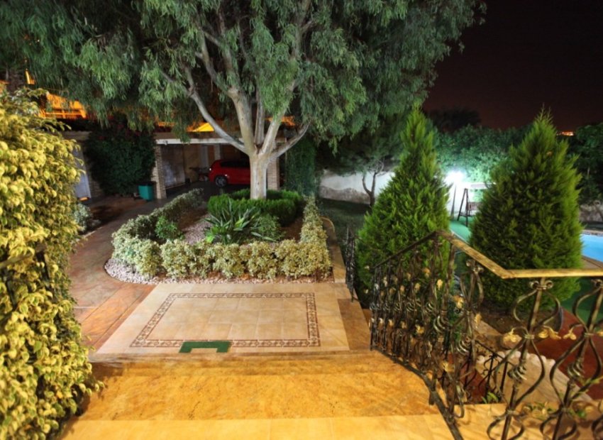 Herverkoop - Vrijstaande woning / Villa -
Ciudad Quesada - Rojales - Ciudad Quesada