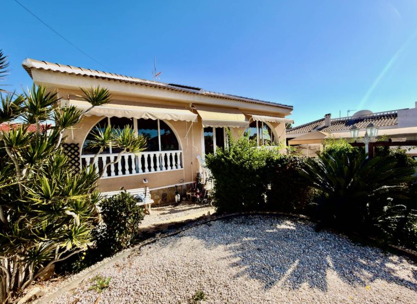 Herverkoop - Vrijstaande woning / Villa -
Ciudad Quesada - Rojales - Ciudad Quesada