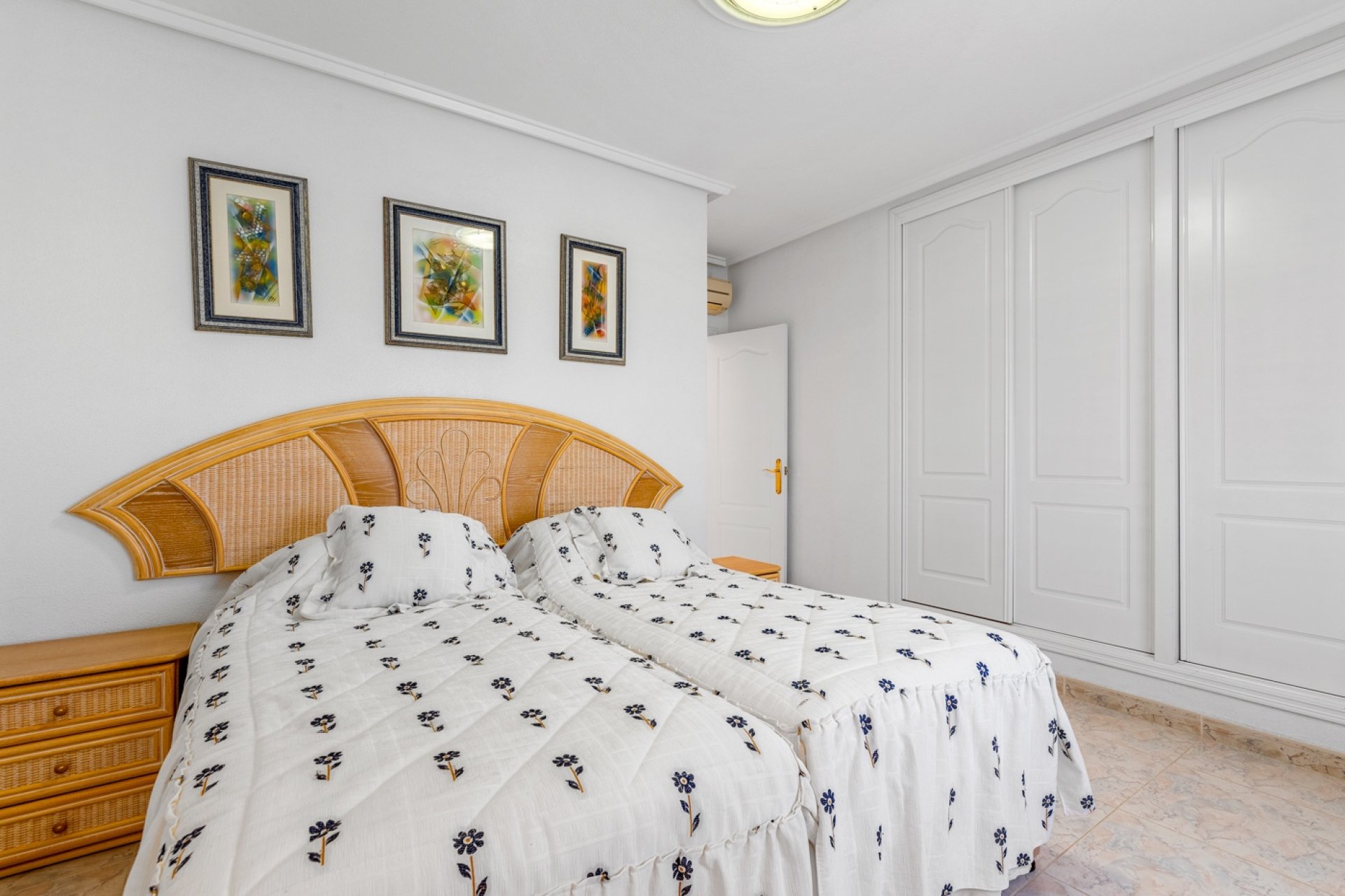Herverkoop - Vrijstaande woning / Villa -
Ciudad Quesada - Rojales - Ciudad Quesada
