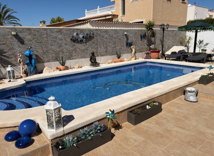 Herverkoop - Vrijstaande woning / Villa -
Ciudad Quesada - Rojales - Ciudad Quesada