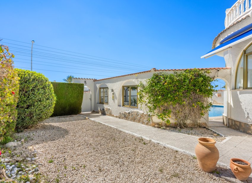 Herverkoop - Vrijstaande woning / Villa -
Ciudad Quesada - Rojales - Ciudad Quesada