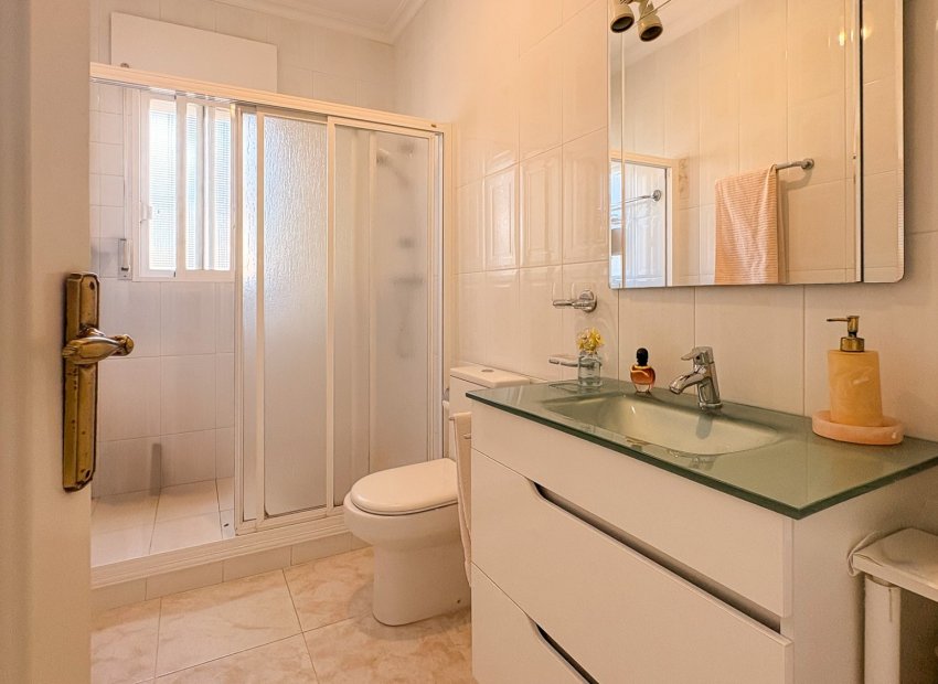 Herverkoop - Vrijstaande woning / Villa -
Ciudad Quesada - Rojales - Ciudad Quesada