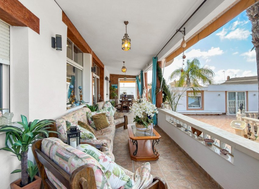 Herverkoop - Vrijstaande woning / Villa -
Ciudad Quesada - Rojales - Ciudad Quesada