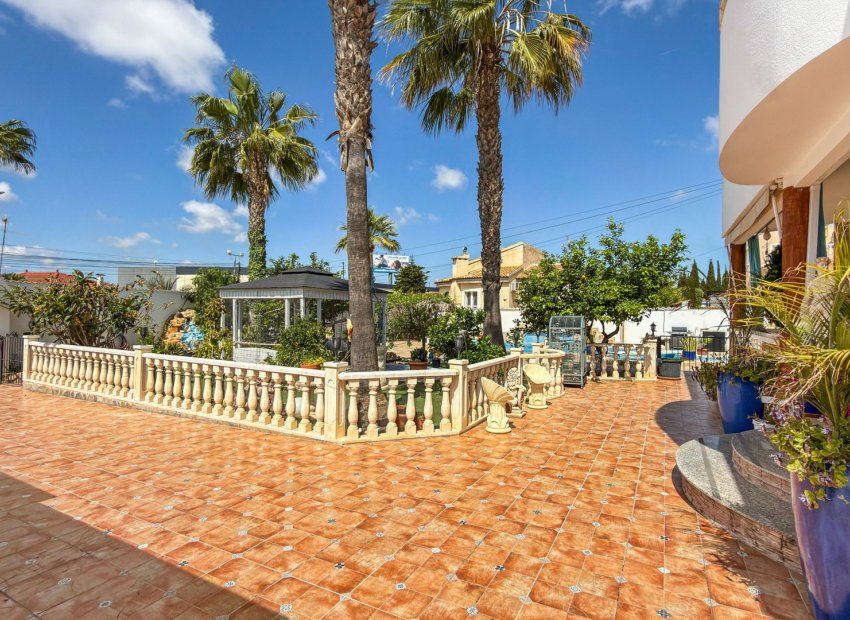 Herverkoop - Vrijstaande woning / Villa -
Ciudad Quesada - Rojales - Ciudad Quesada