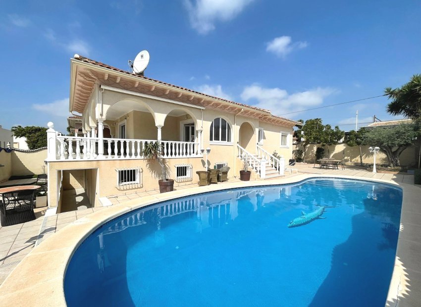 Herverkoop - Vrijstaande woning / Villa -
Ciudad Quesada - Rojales - Ciudad Quesada