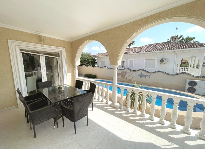 Herverkoop - Vrijstaande woning / Villa -
Ciudad Quesada - Rojales - Ciudad Quesada