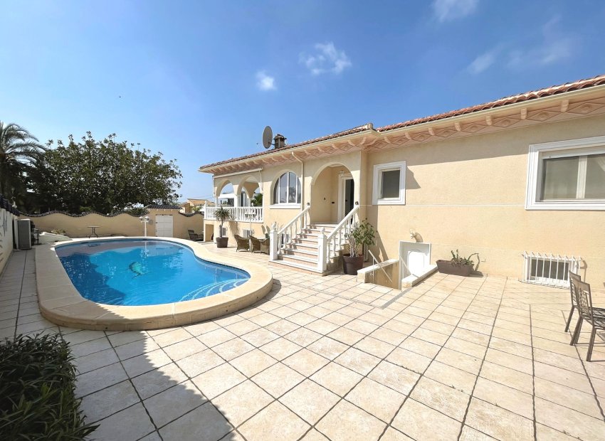 Herverkoop - Vrijstaande woning / Villa -
Ciudad Quesada - Rojales - Ciudad Quesada