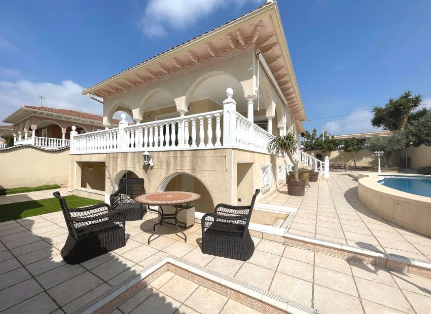 Herverkoop - Vrijstaande woning / Villa -
Ciudad Quesada - Rojales - Ciudad Quesada