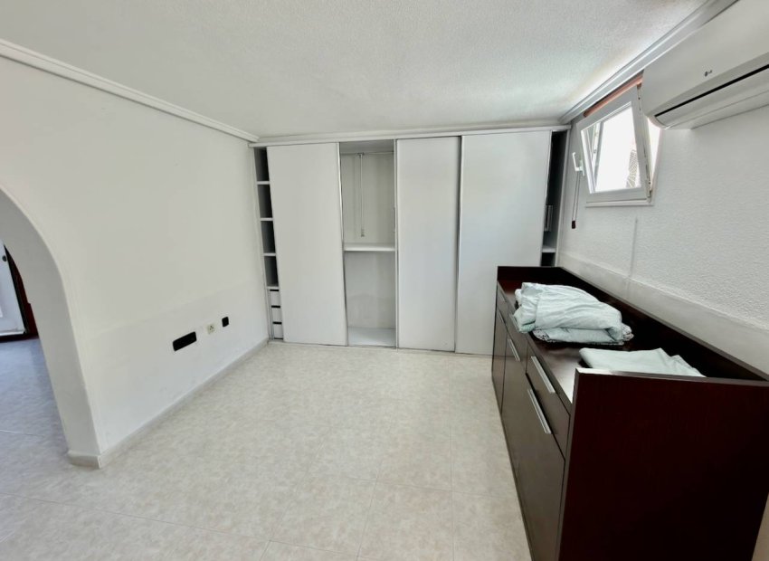Herverkoop - Vrijstaande woning / Villa -
Ciudad Quesada - Rojales - Ciudad Quesada
