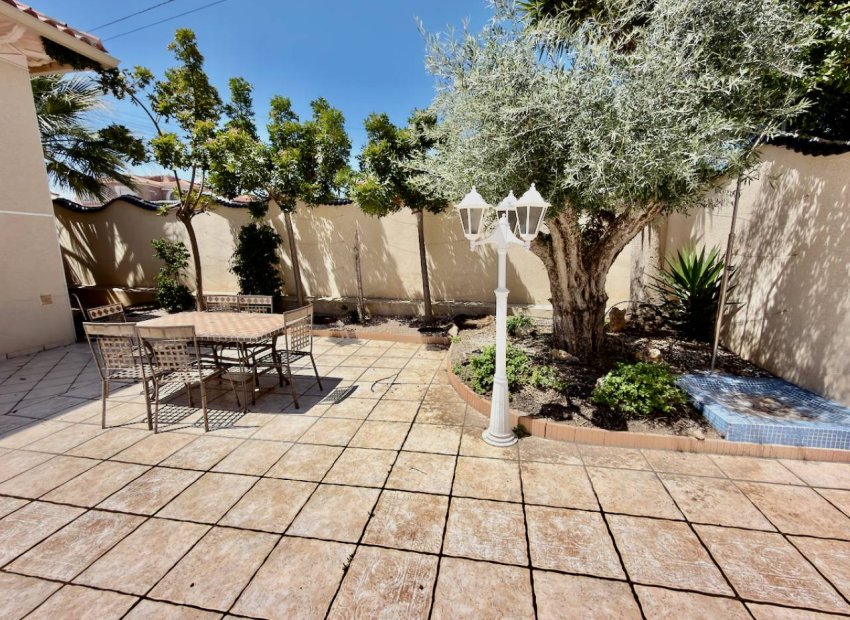 Herverkoop - Vrijstaande woning / Villa -
Ciudad Quesada - Rojales - Ciudad Quesada